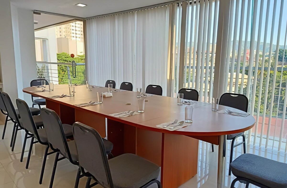 Meeting Room 2 (1)